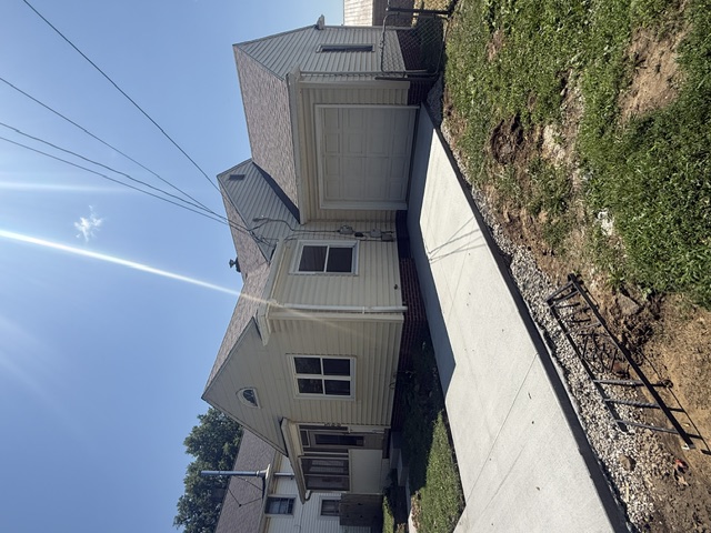366 West South Street