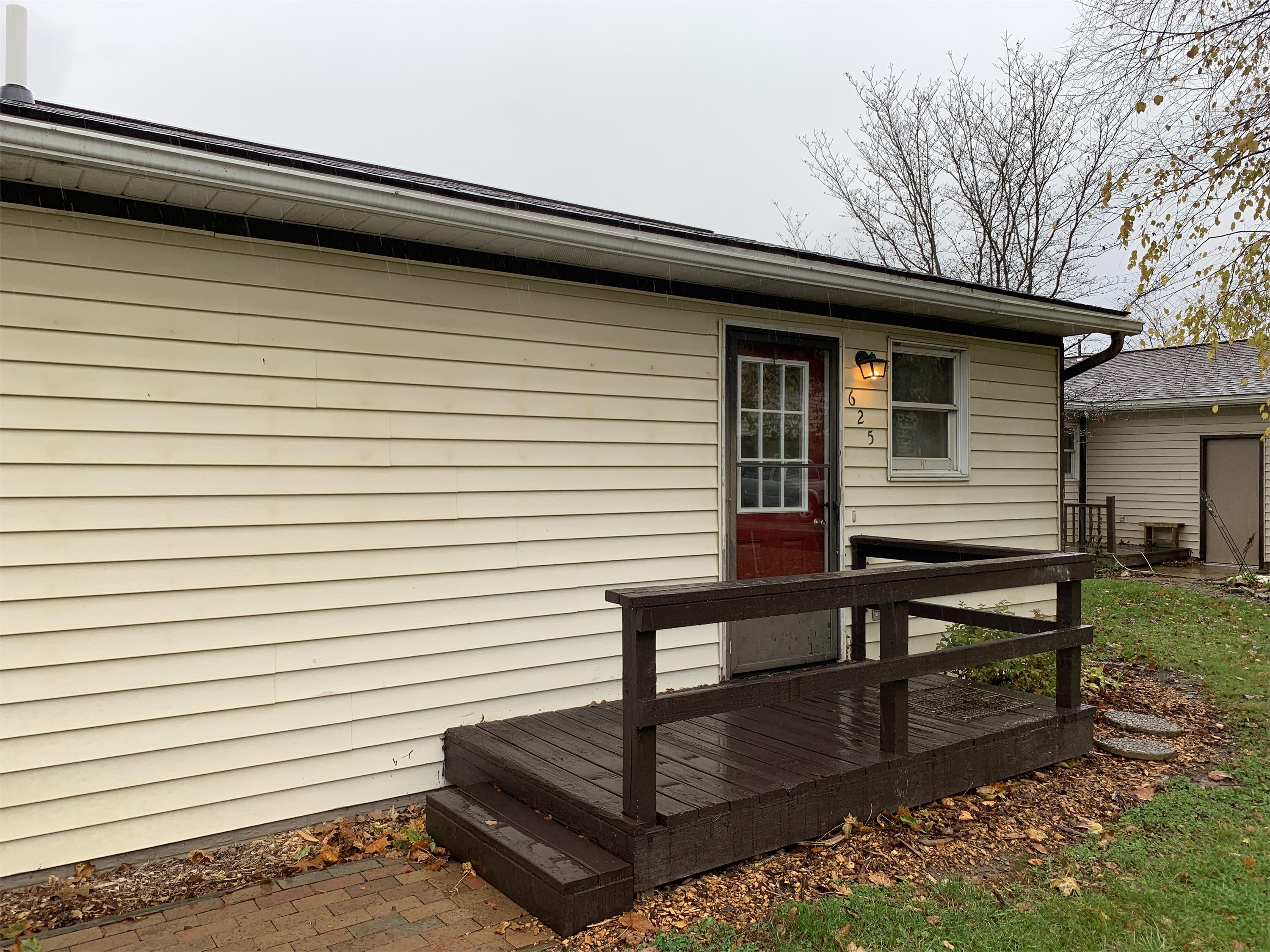 625 Bob White Lane